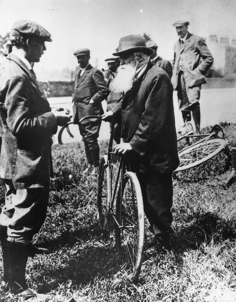 John-Boyd-Dunlop.jpg John Boyd Dunlop