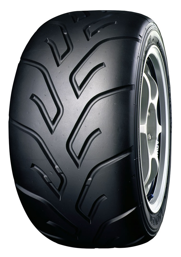 YOKOHAMA ADVAN A 048 195/50 R 16 84W