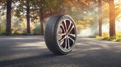 Celoroční pneumatika Hankook Kinergy 4S2